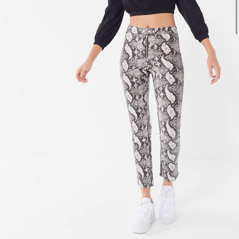 UO Maia Snake Print High-Rise Pant